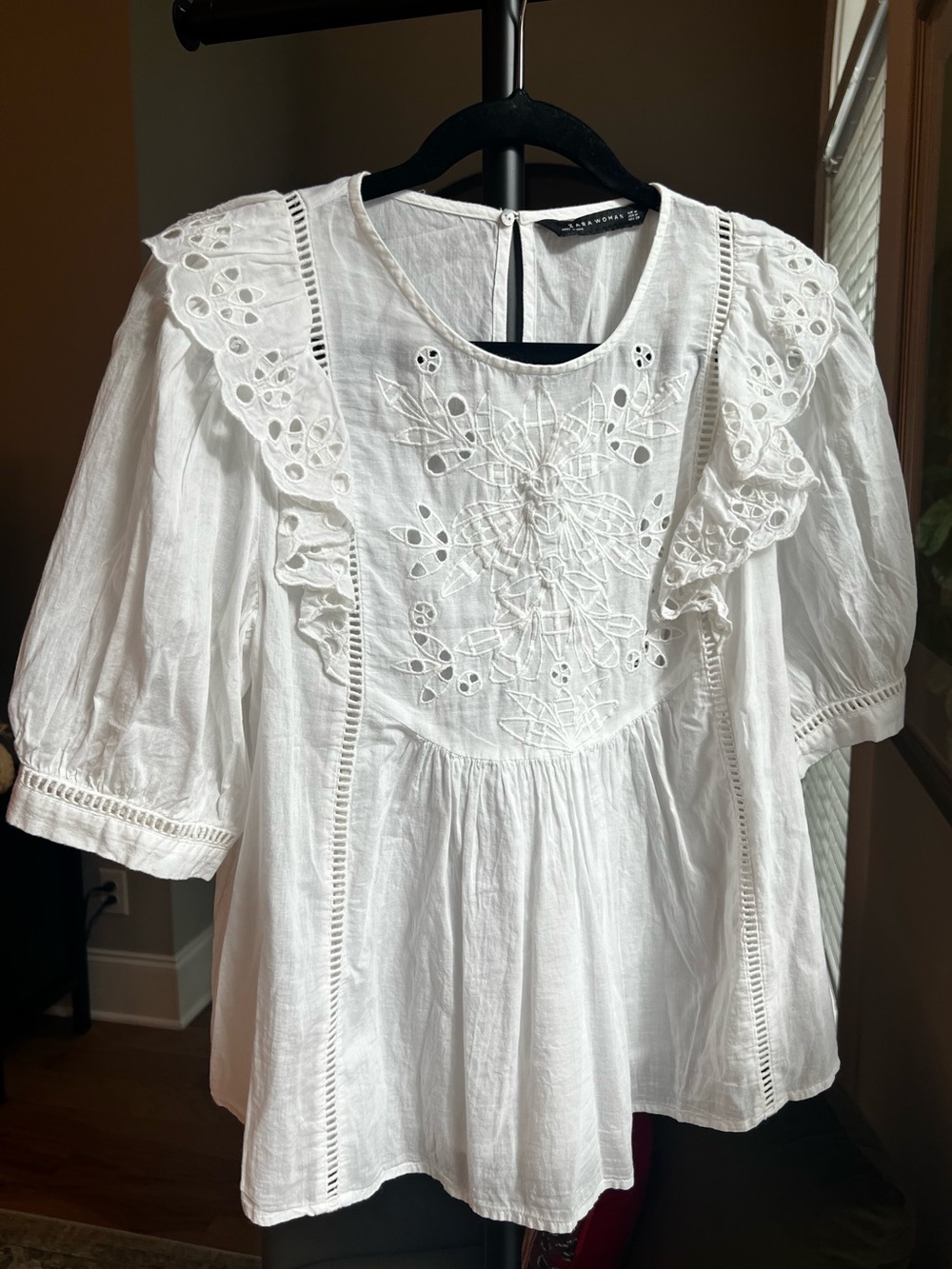 Zara White Eyelet Embroidered Ruffle Blouse